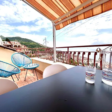 Appartamento La Terrazza Di Andrea Letojanni